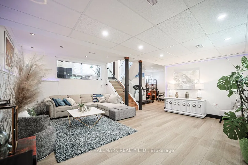 1151 Birch Road