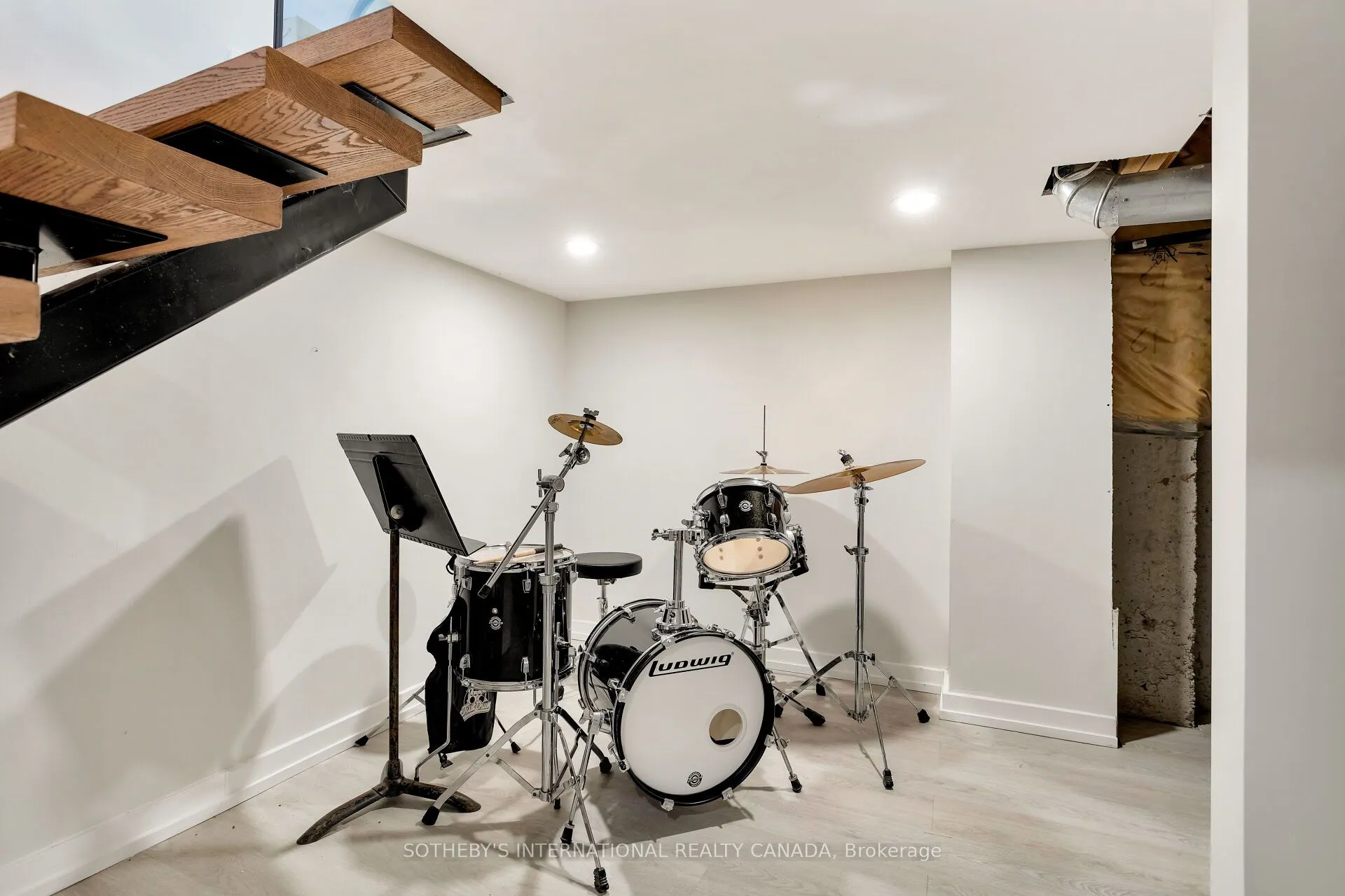 173 South Belair Drive
