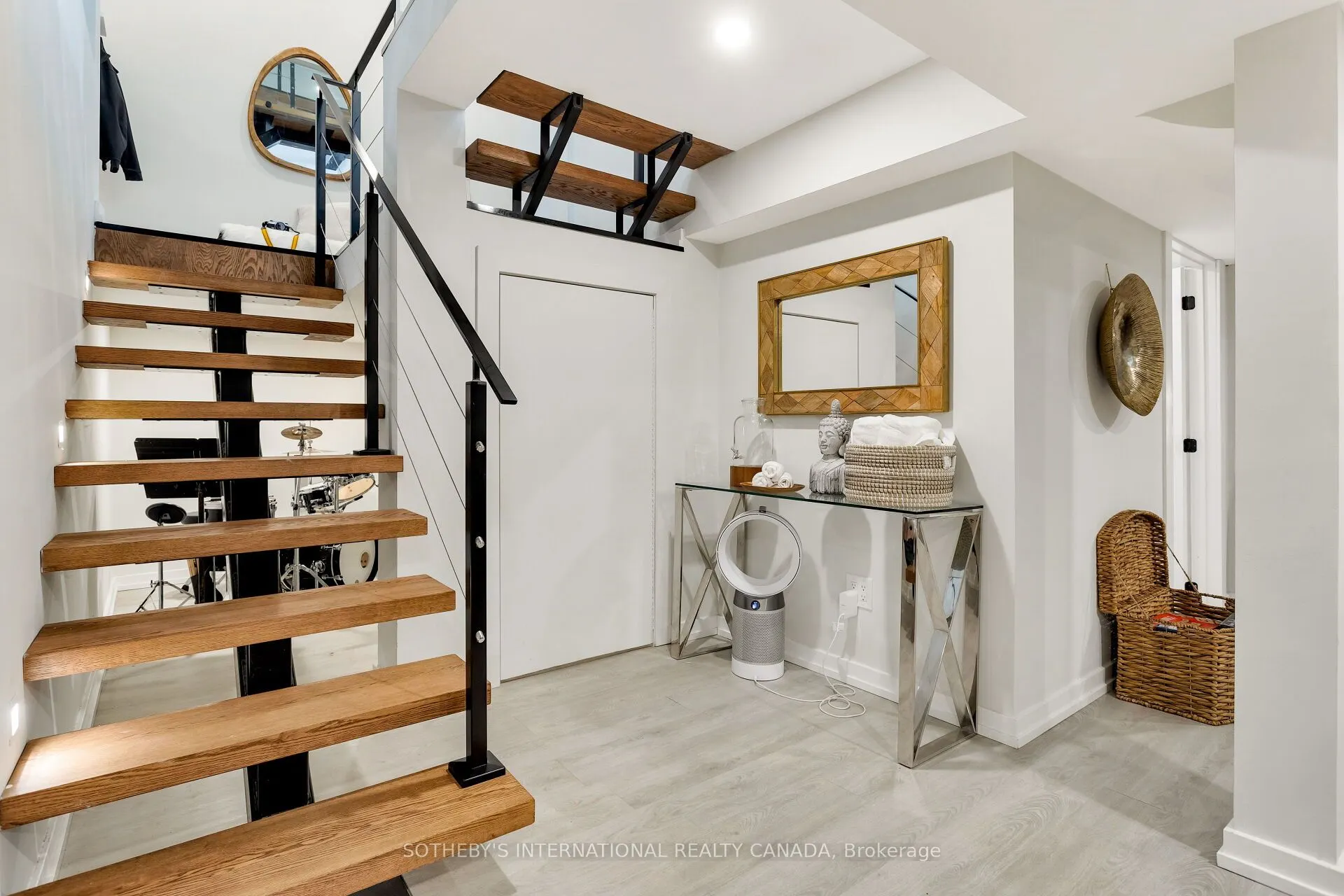 173 South Belair Drive