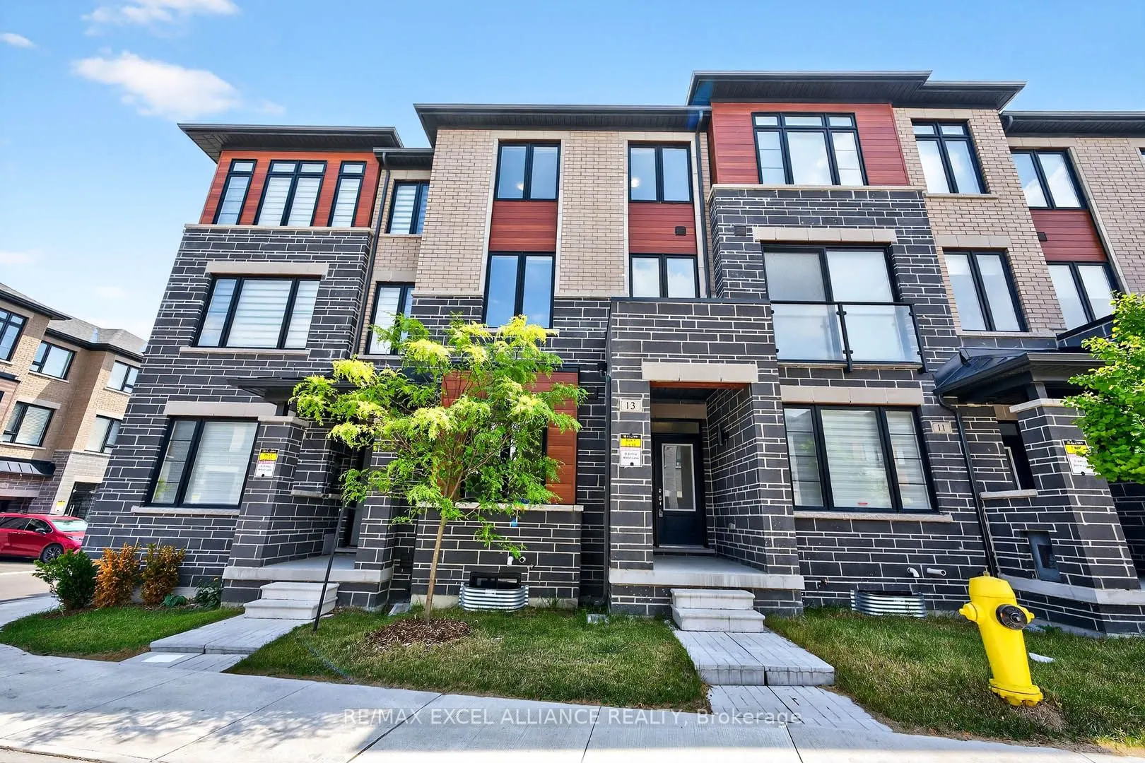 13 Arthur White Lane