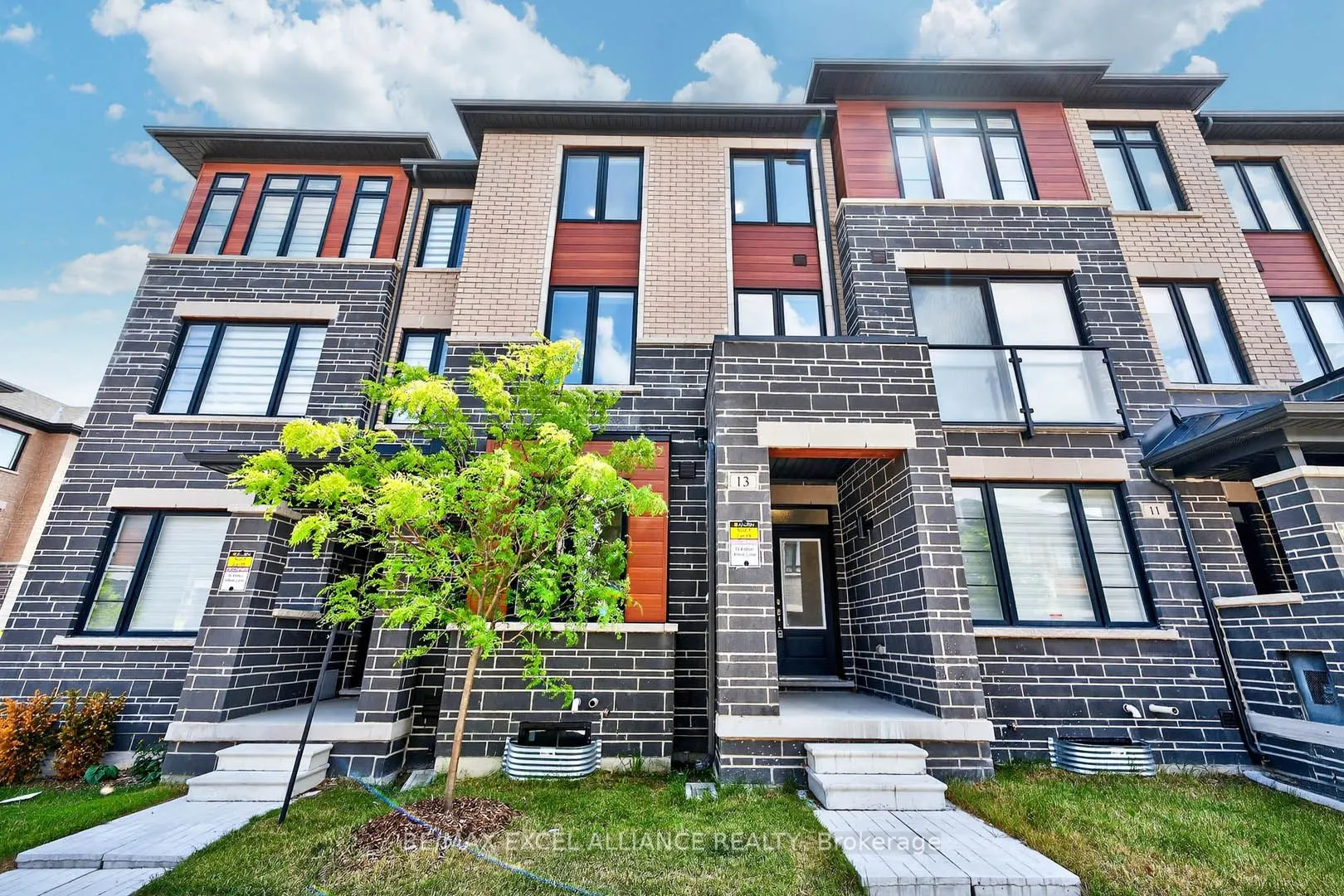 13 Arthur White Lane