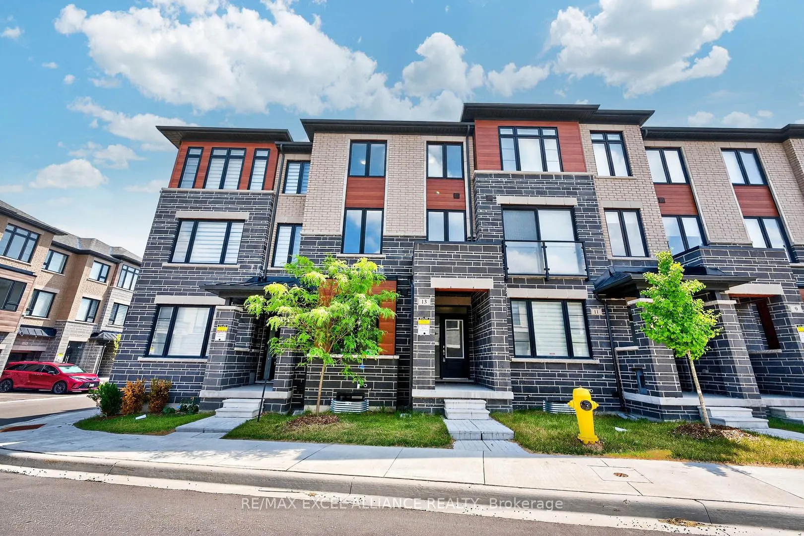 13 Arthur White Lane