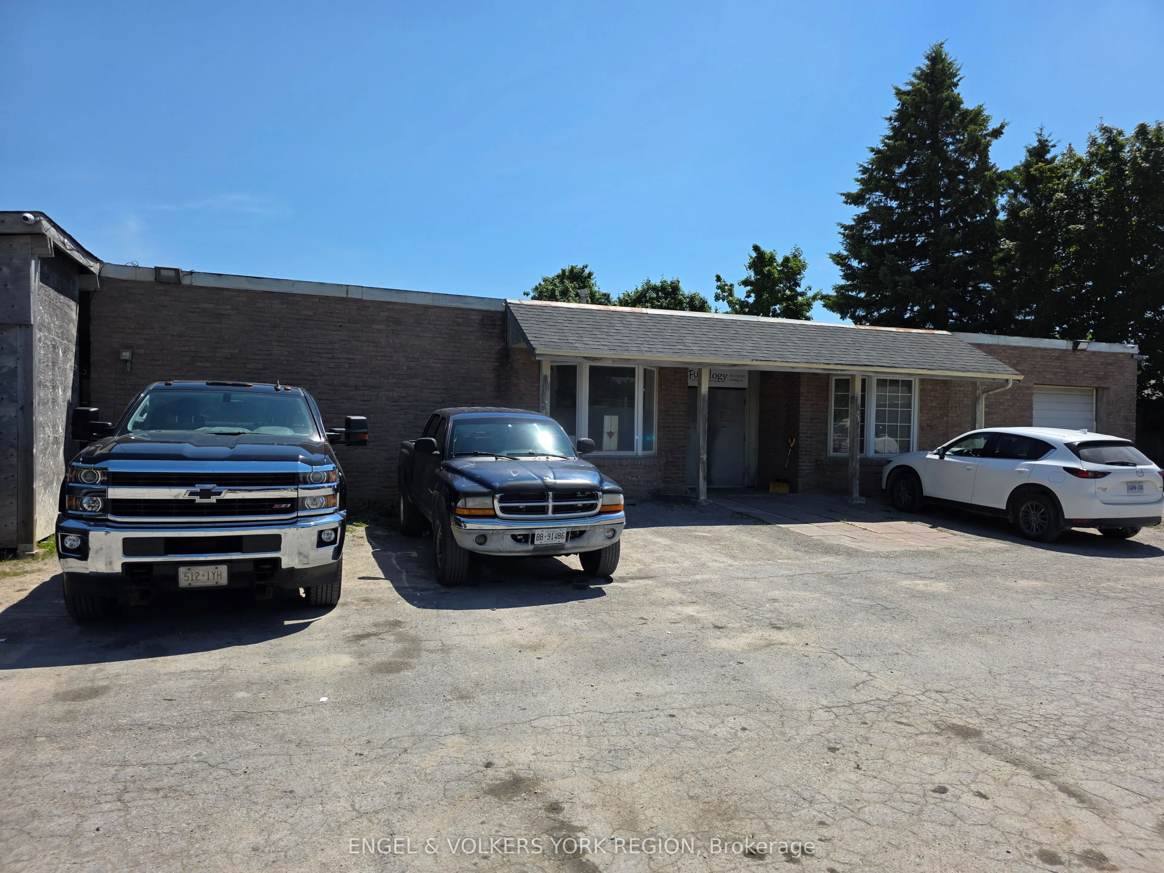 1344 Wellington Street W, ##6
