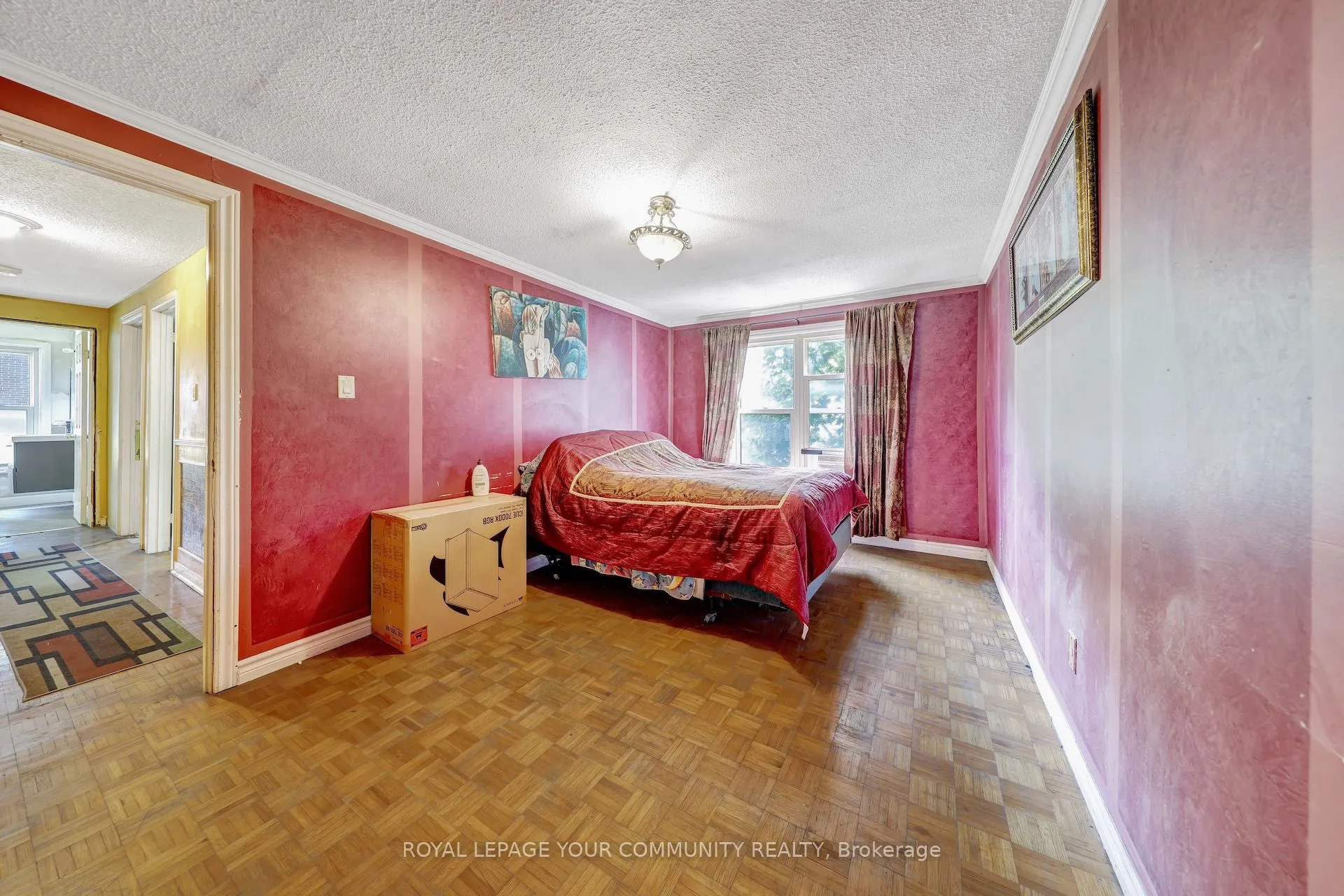 63 SPRINGHEAD Gardens