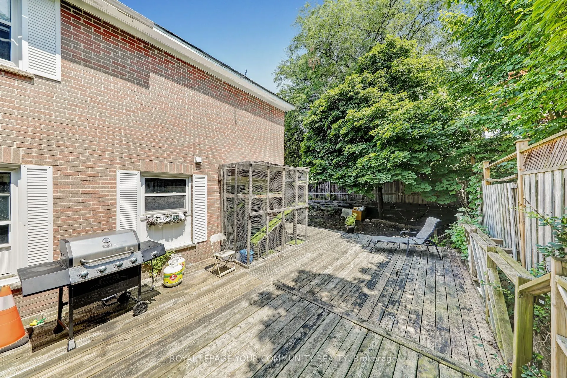 63 SPRINGHEAD Gardens
