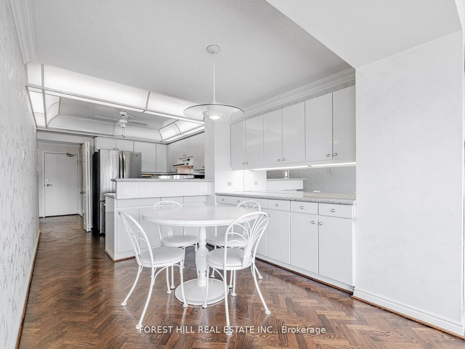 1 Clark Avenue W, #510