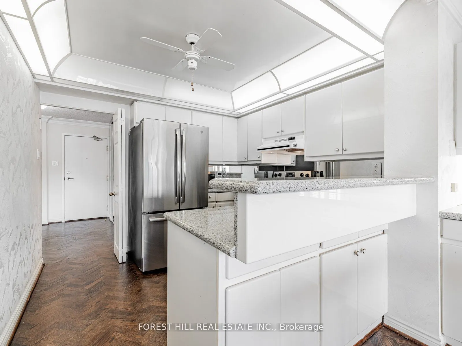 1 Clark Avenue W, #510