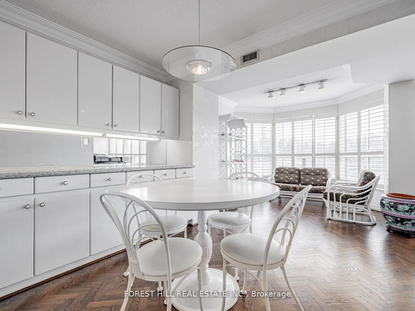 1 Clark Avenue W, #510