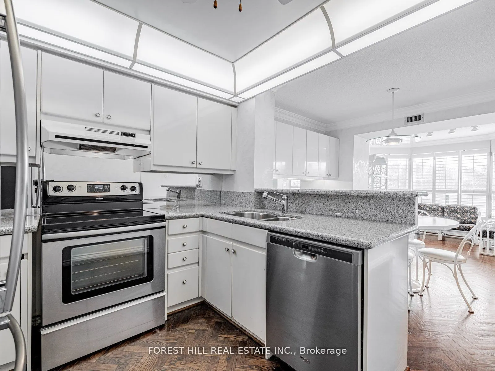 1 Clark Avenue W, #510