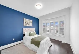 19 Madoc Place