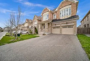 19 Madoc Place