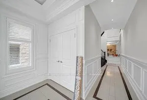 19 Madoc Place