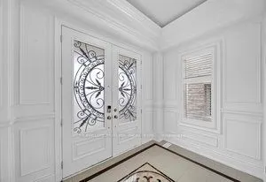 19 Madoc Place
