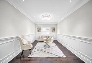 19 Madoc Place
