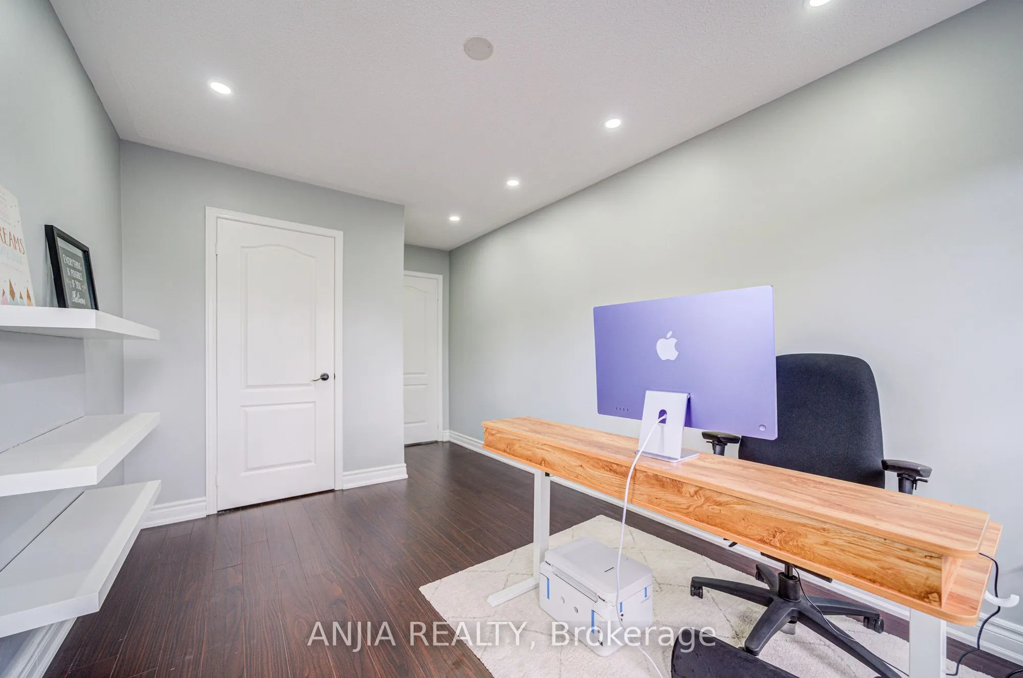 10 Ida Jane Grove