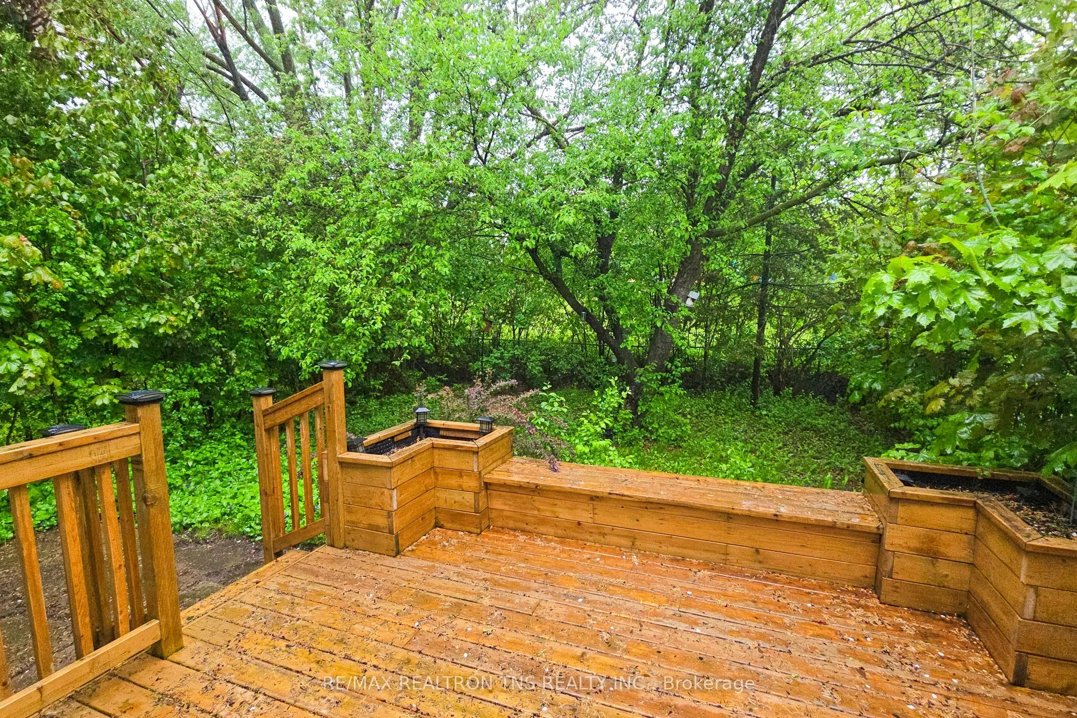 60 Springhead Gardens