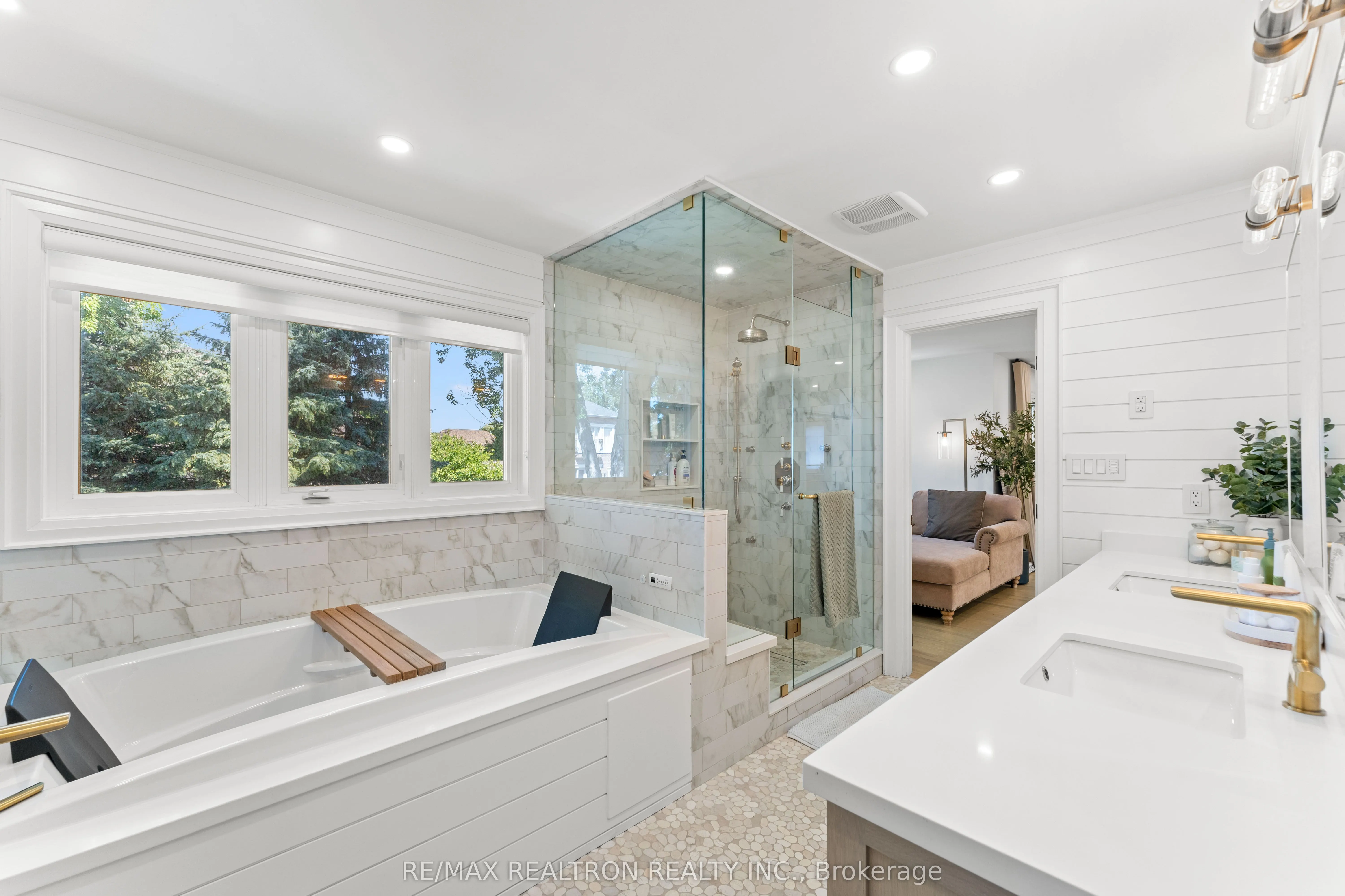118 Pathlane Road