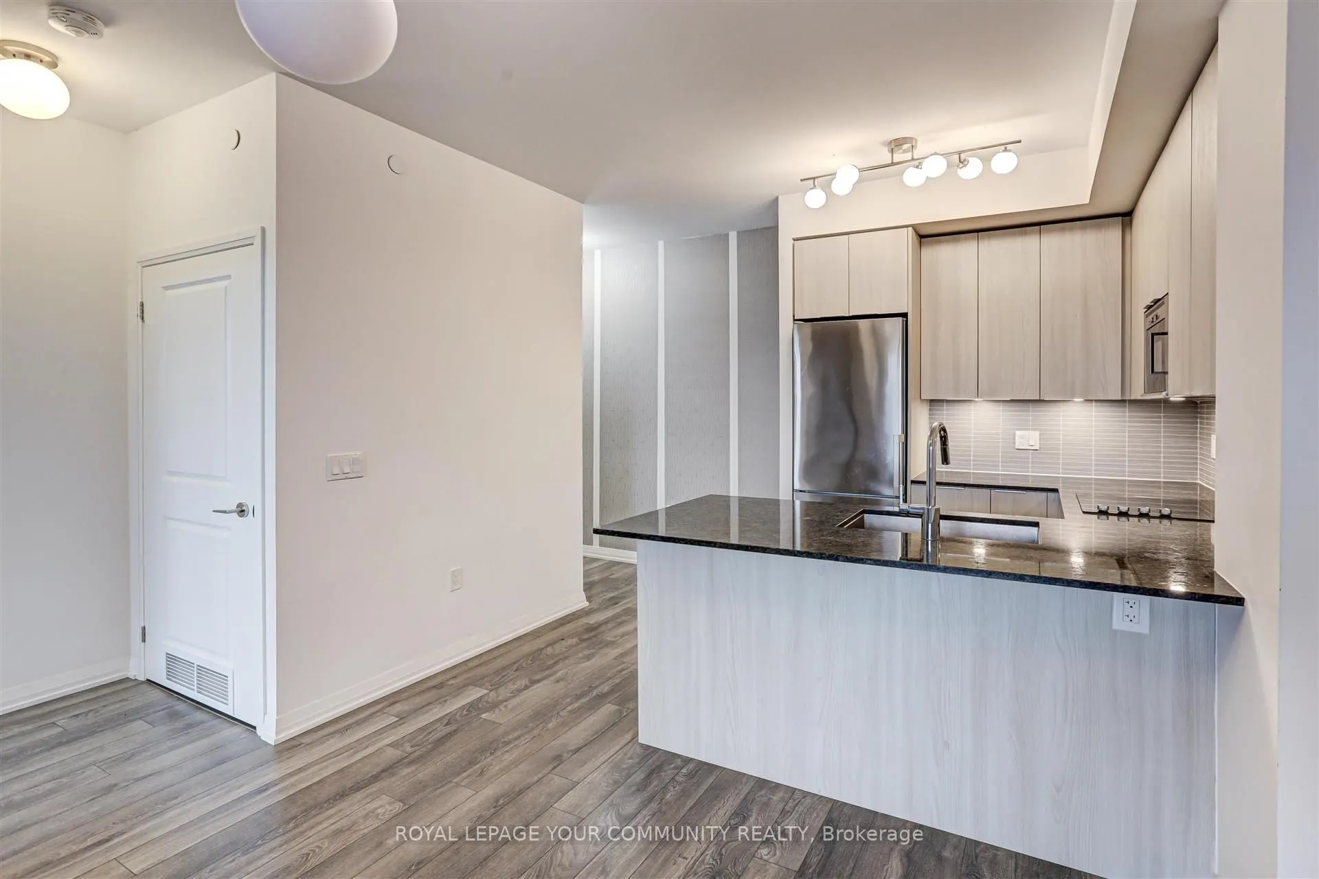 99 Eagle Rock Way, #213