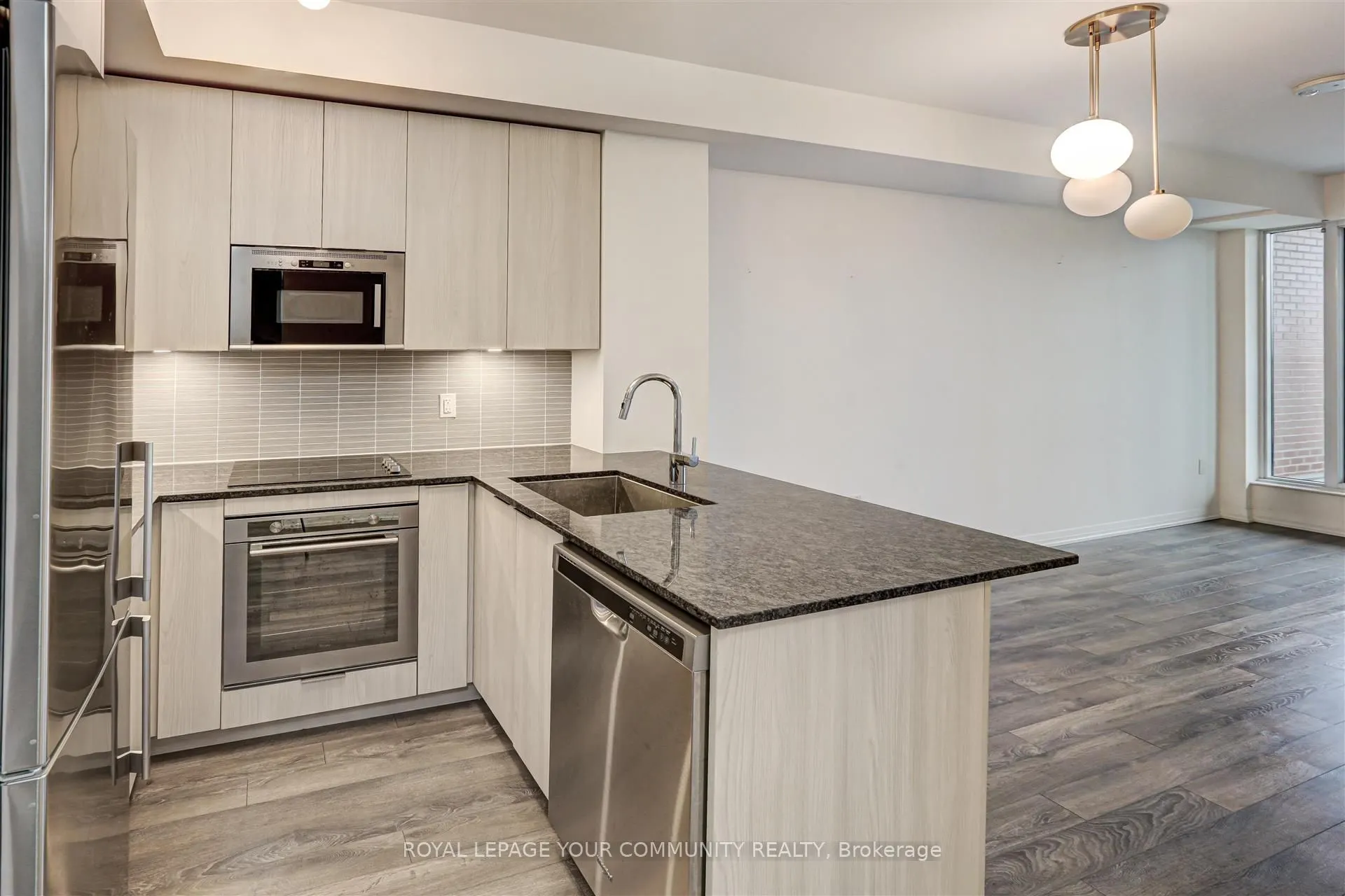 99 Eagle Rock Way, #213