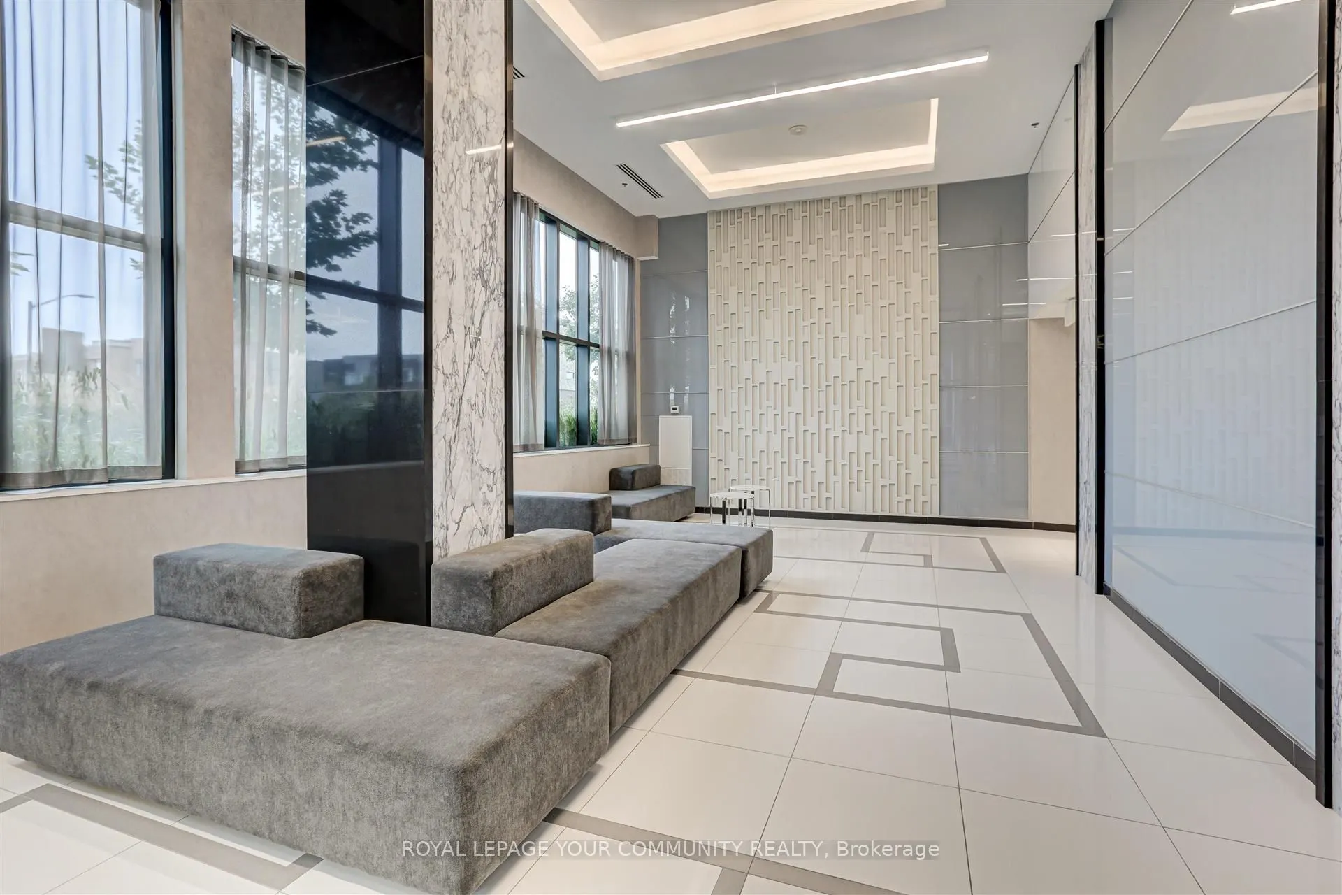 99 Eagle Rock Way, #213