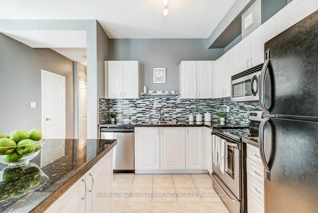 173 Tom Taylor Crescent