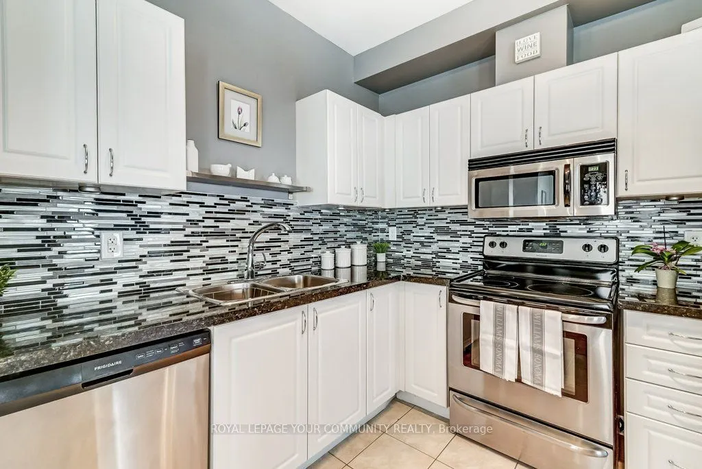 173 Tom Taylor Crescent