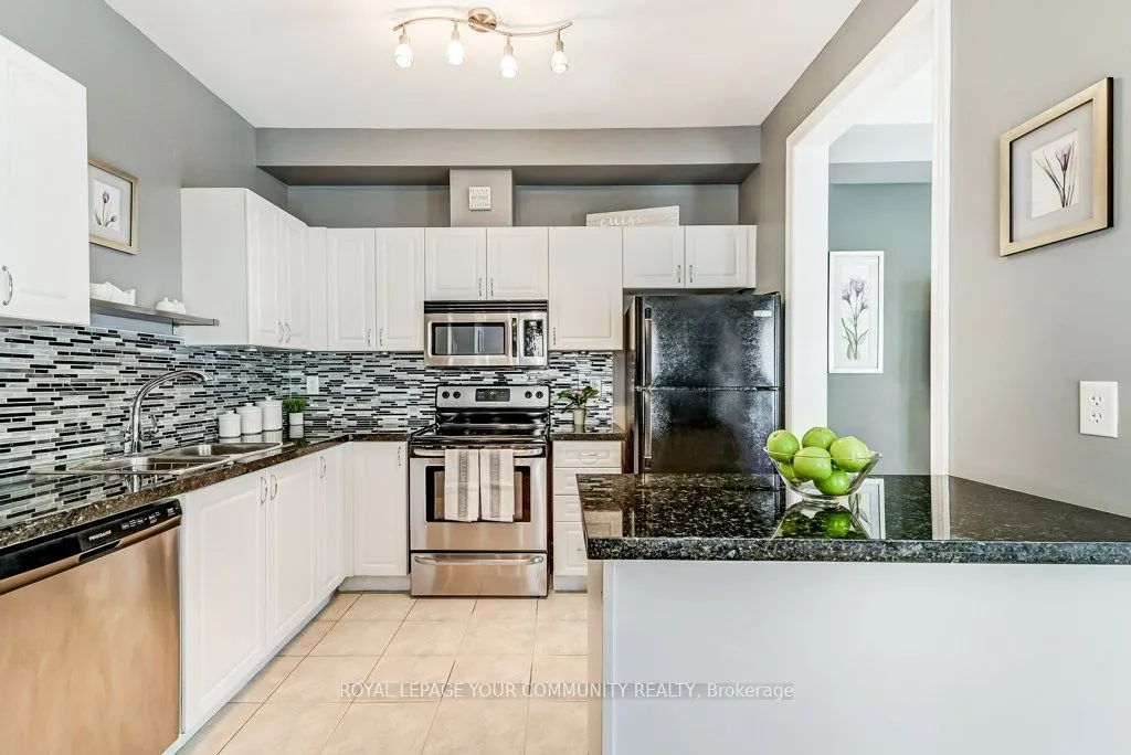 173 Tom Taylor Crescent