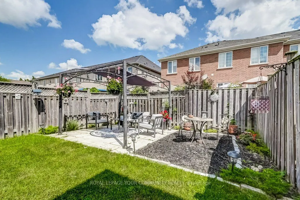 173 Tom Taylor Crescent