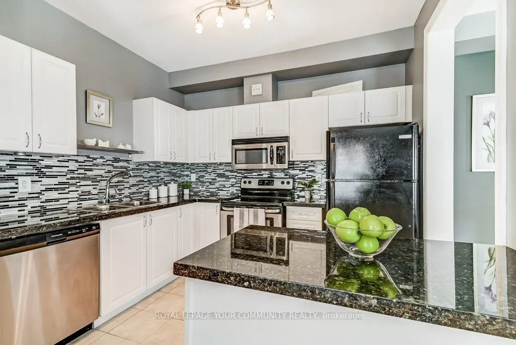 173 Tom Taylor Crescent
