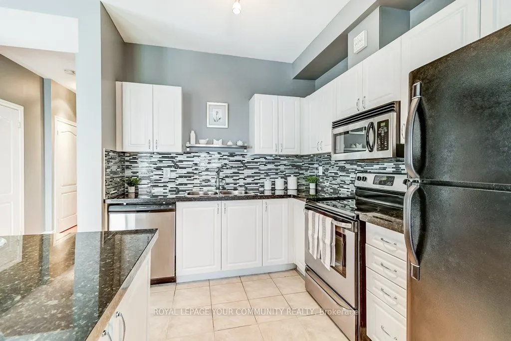173 Tom Taylor Crescent