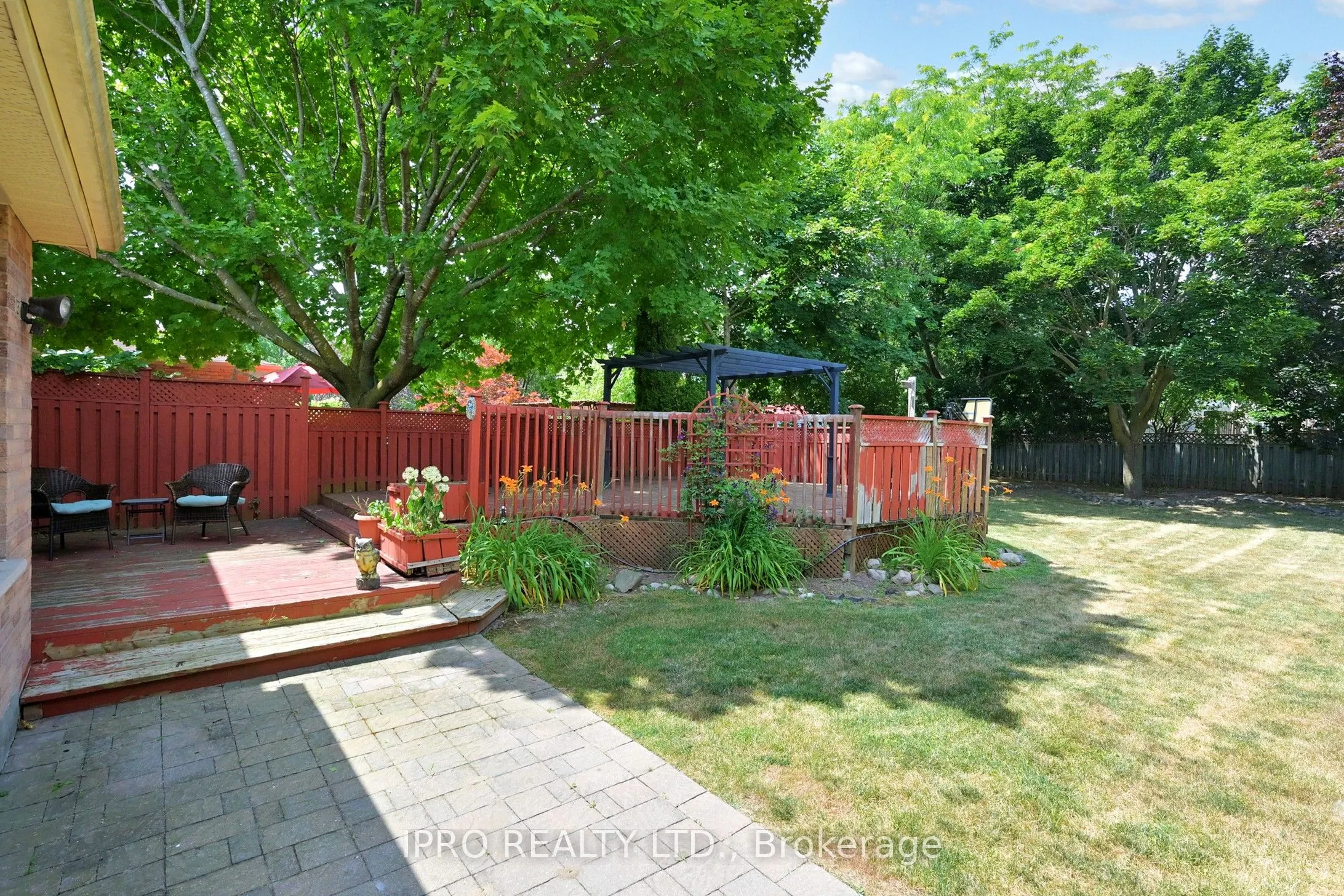 22 Hulst Drive