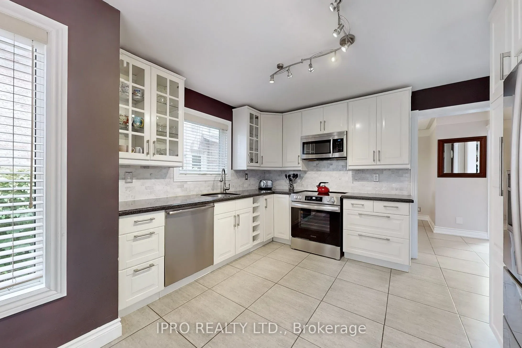 22 Hulst Drive