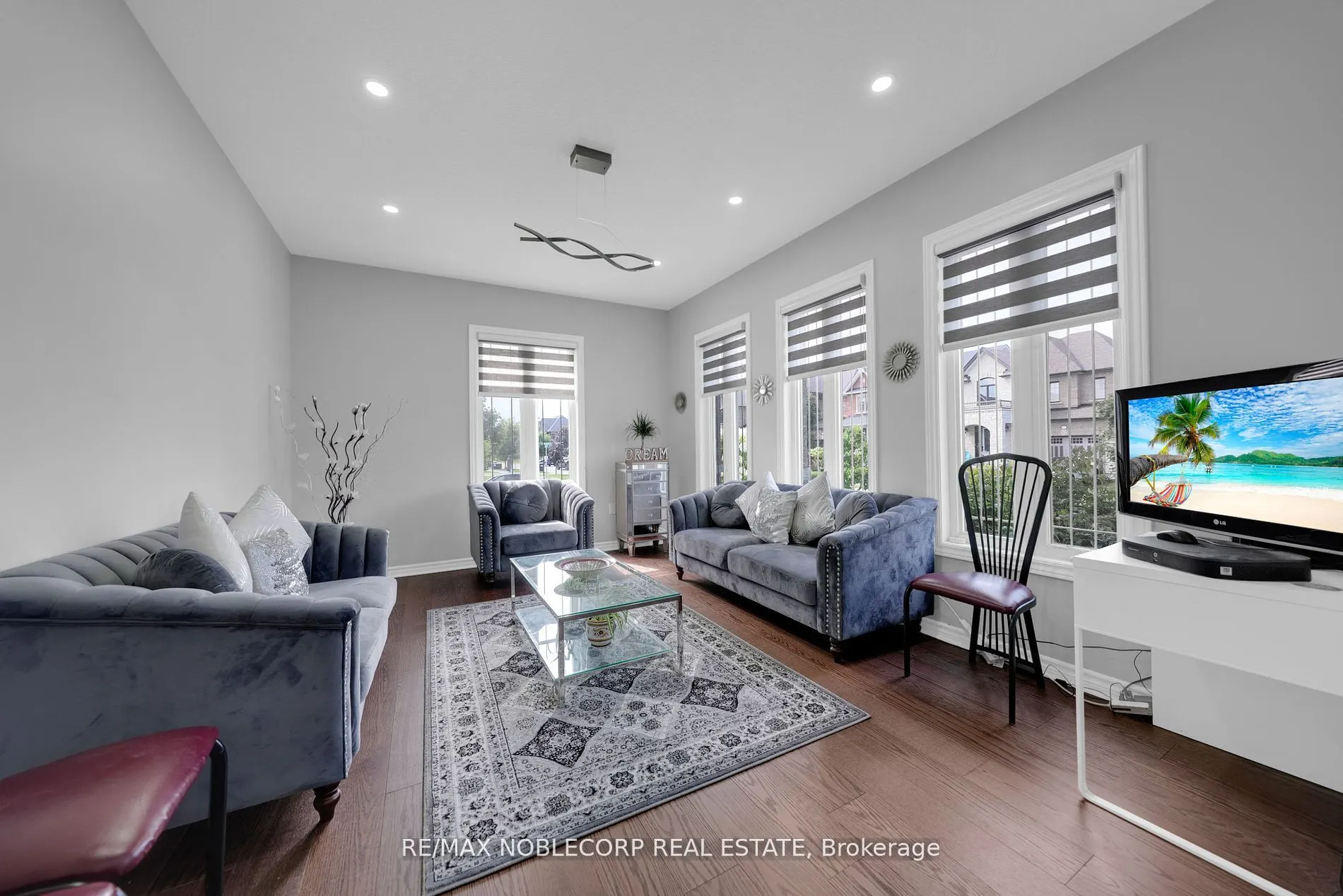 1 Walker Boulevard