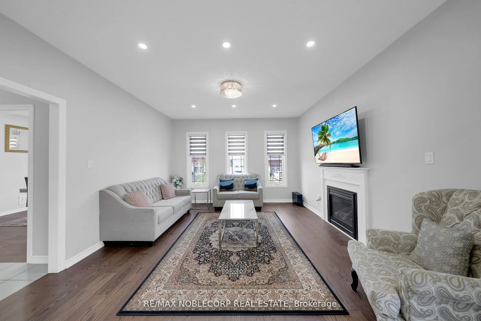 1 Walker Boulevard