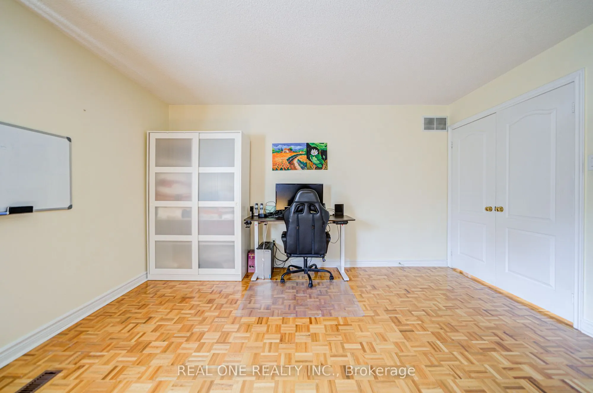 203 Valleymede Drive