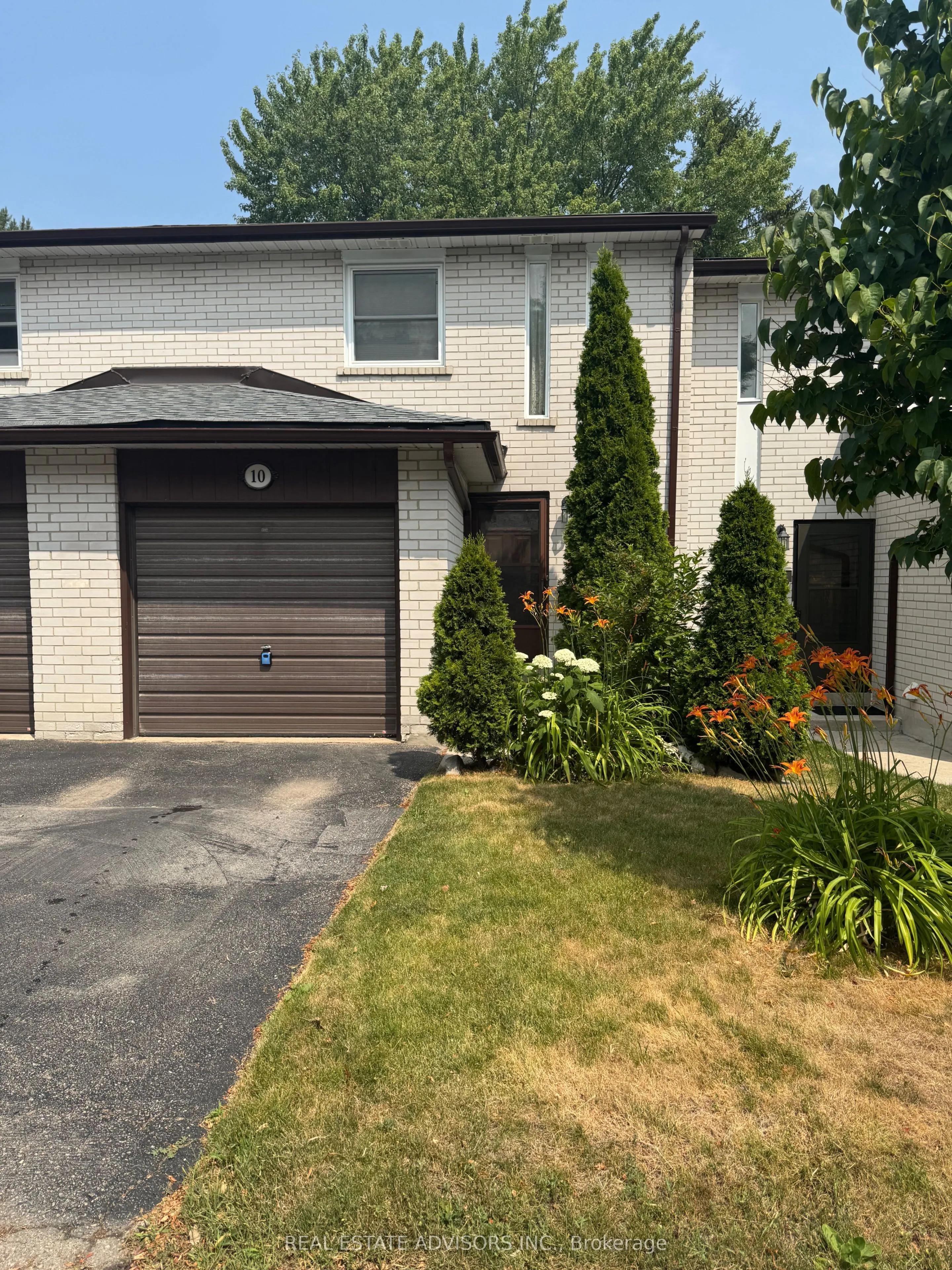 10 Niles Way, #319