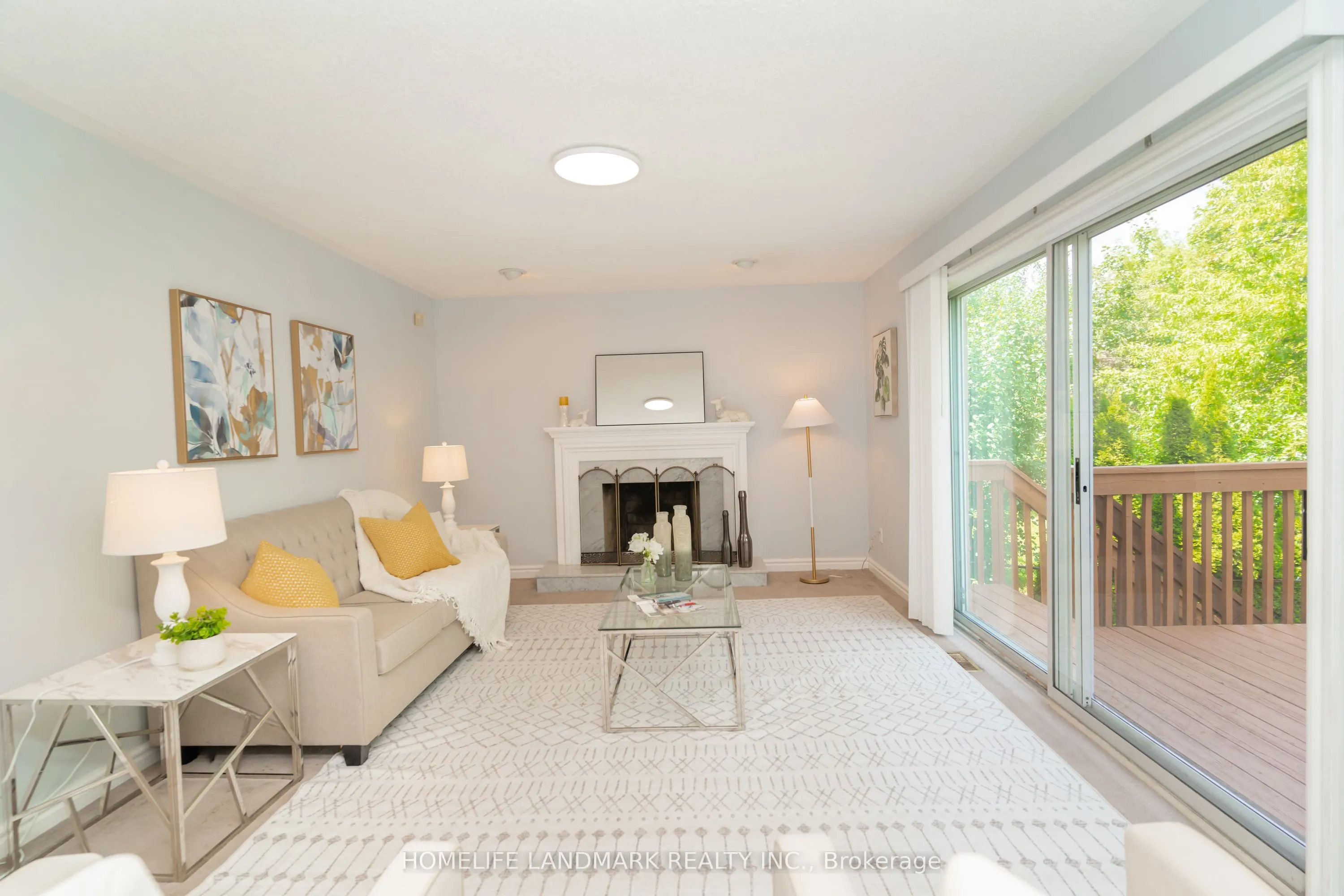 33 John Stiver Crescent