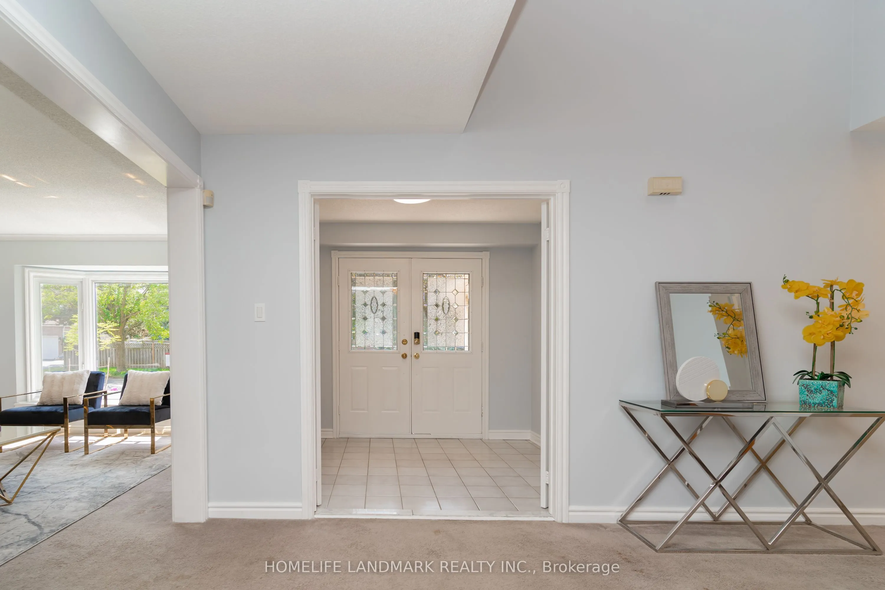 33 John Stiver Crescent