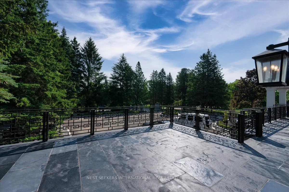 72 Manitou Drive