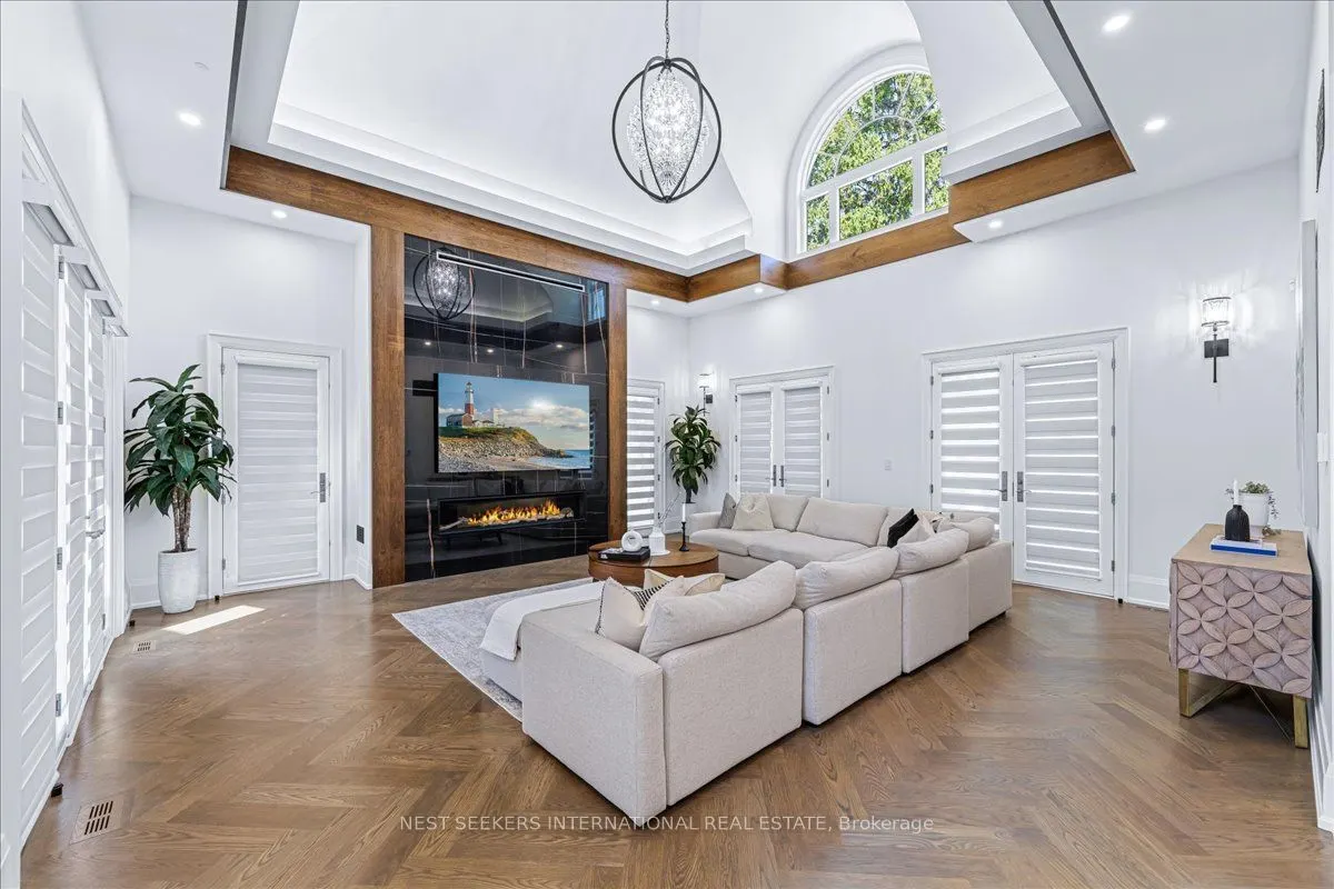 72 Manitou Drive