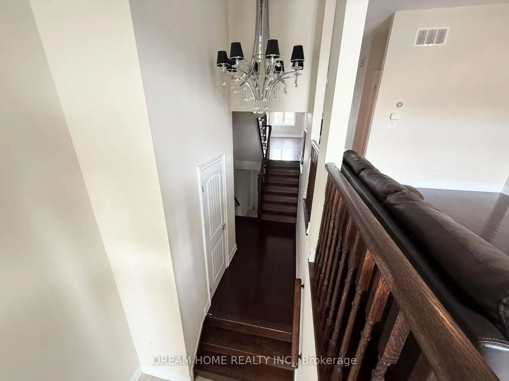 133 Lacewood Drive