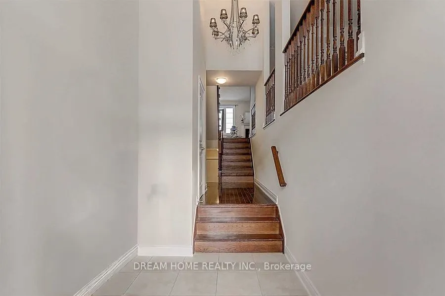 133 Lacewood Drive