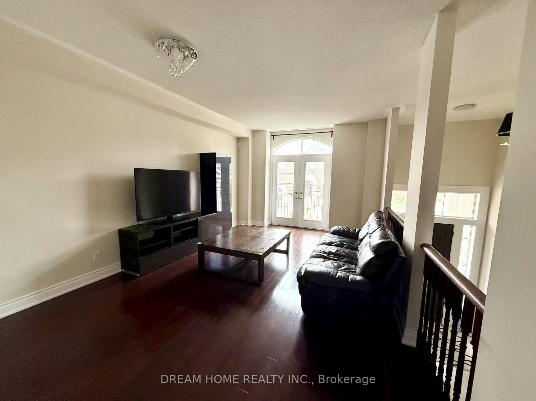 133 Lacewood Drive