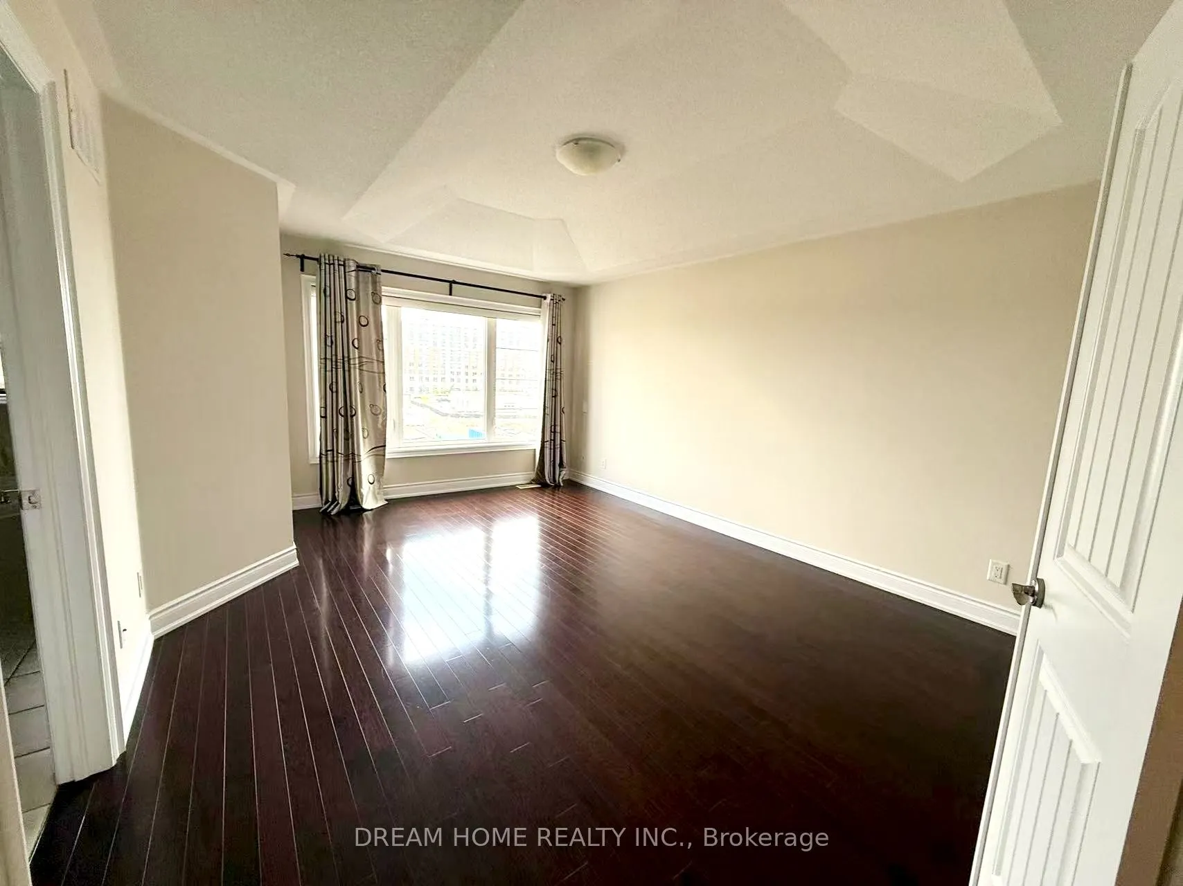 133 Lacewood Drive