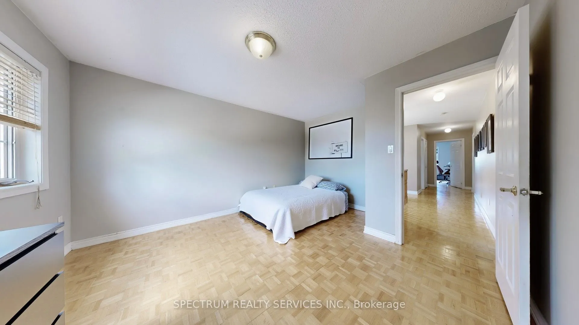 24 Cachet Hill Crescent