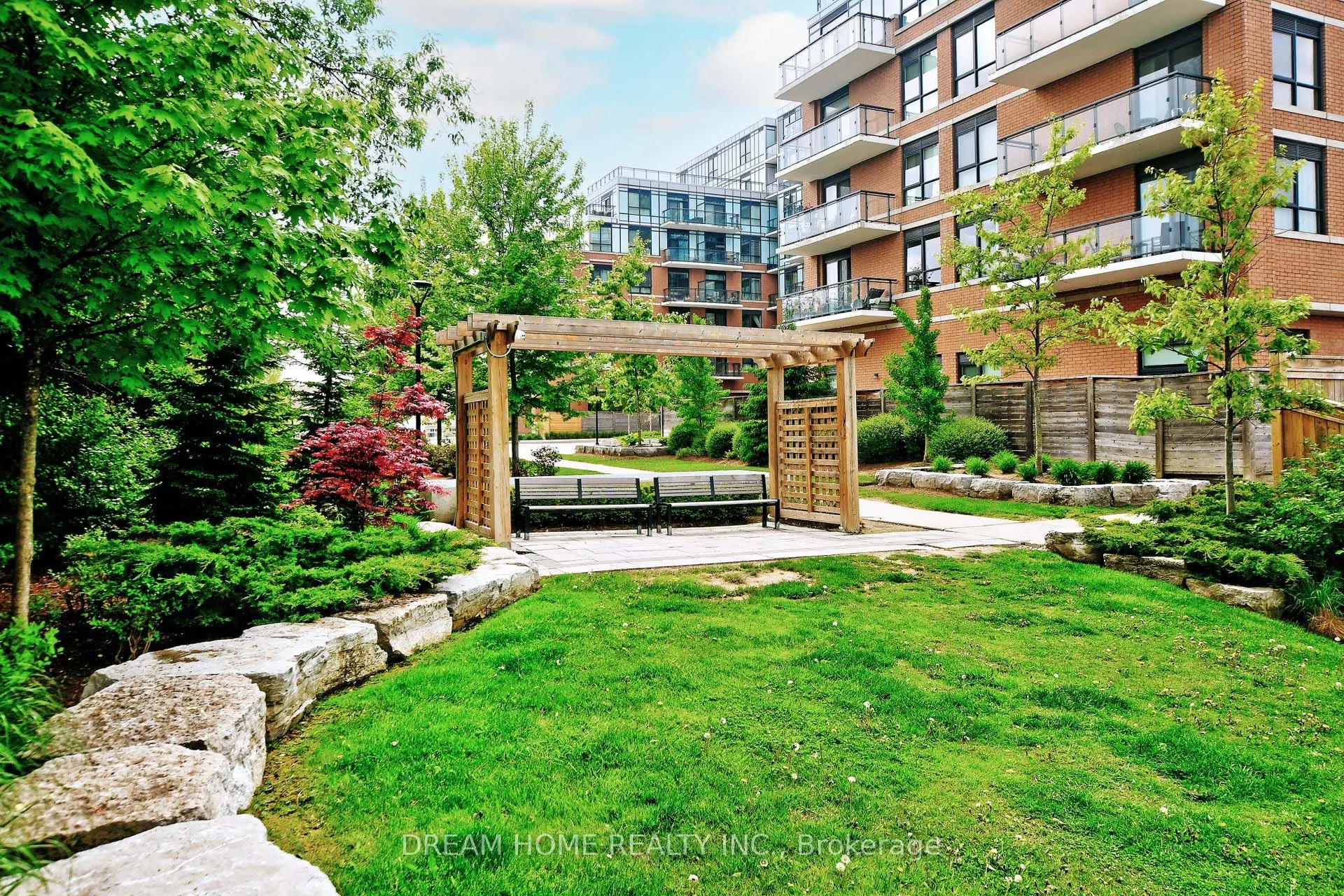 11611 Yonge Street, #510