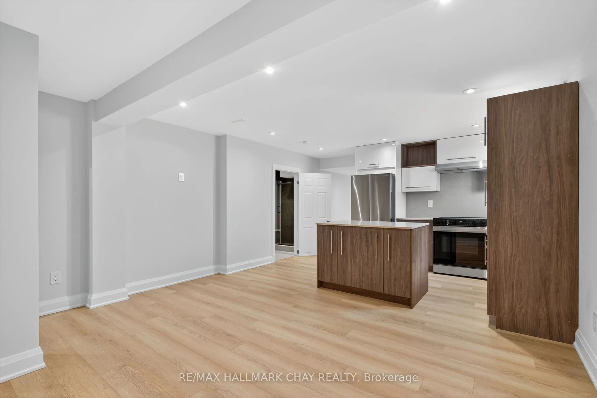 110 Glendower Crescent