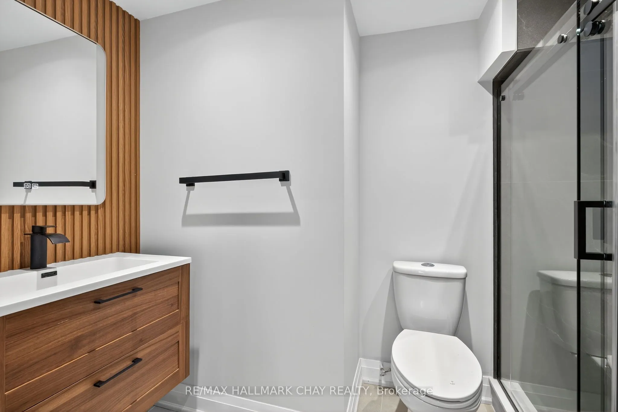 110 Glendower Crescent