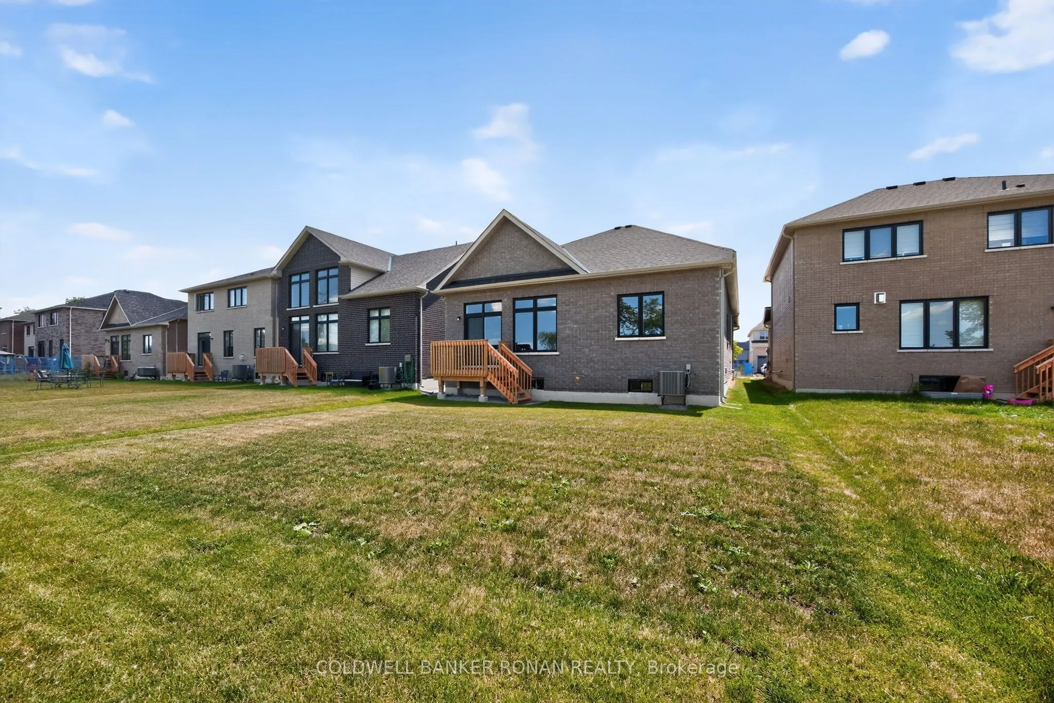 21 Sparrow Way