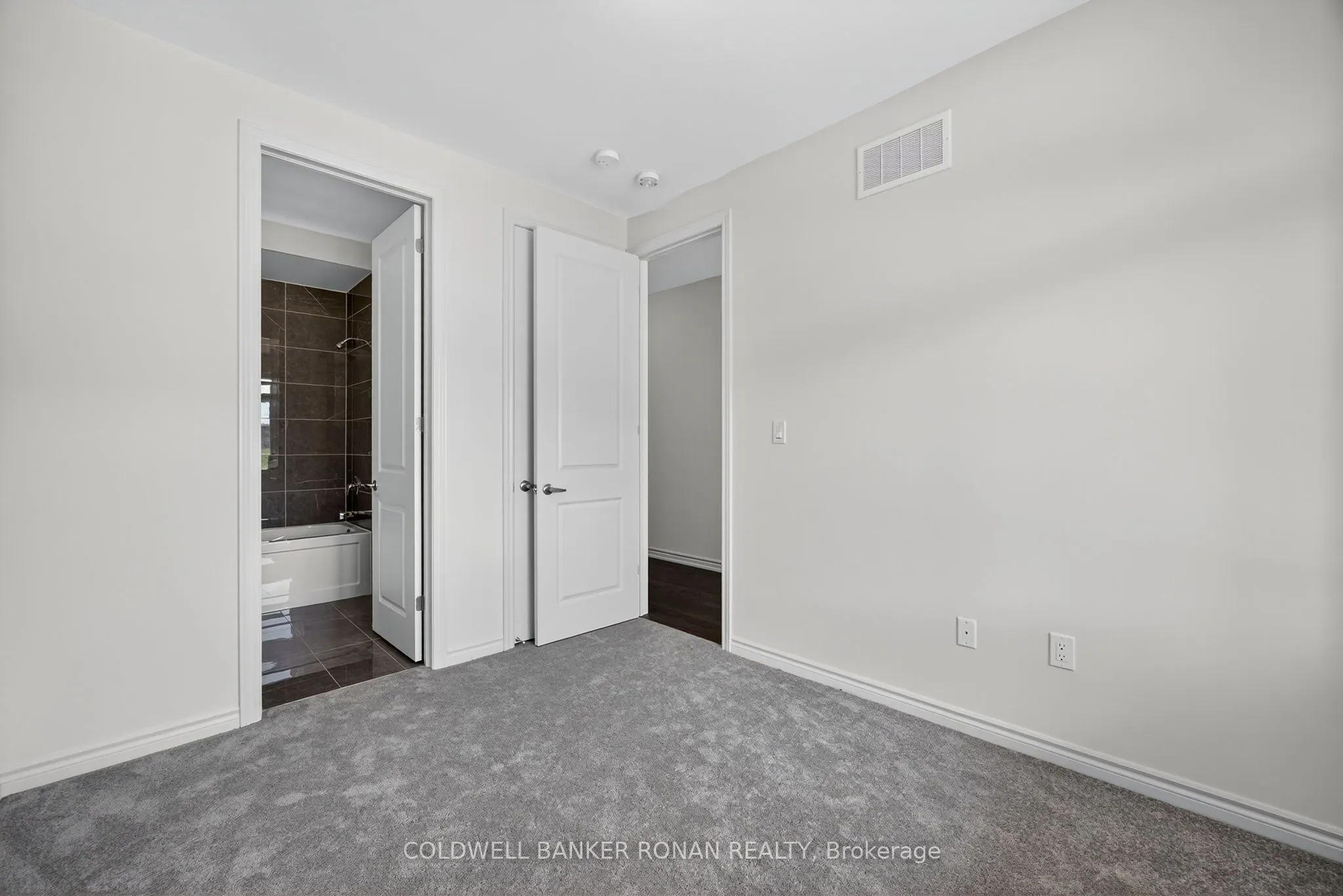 21 Sparrow Way